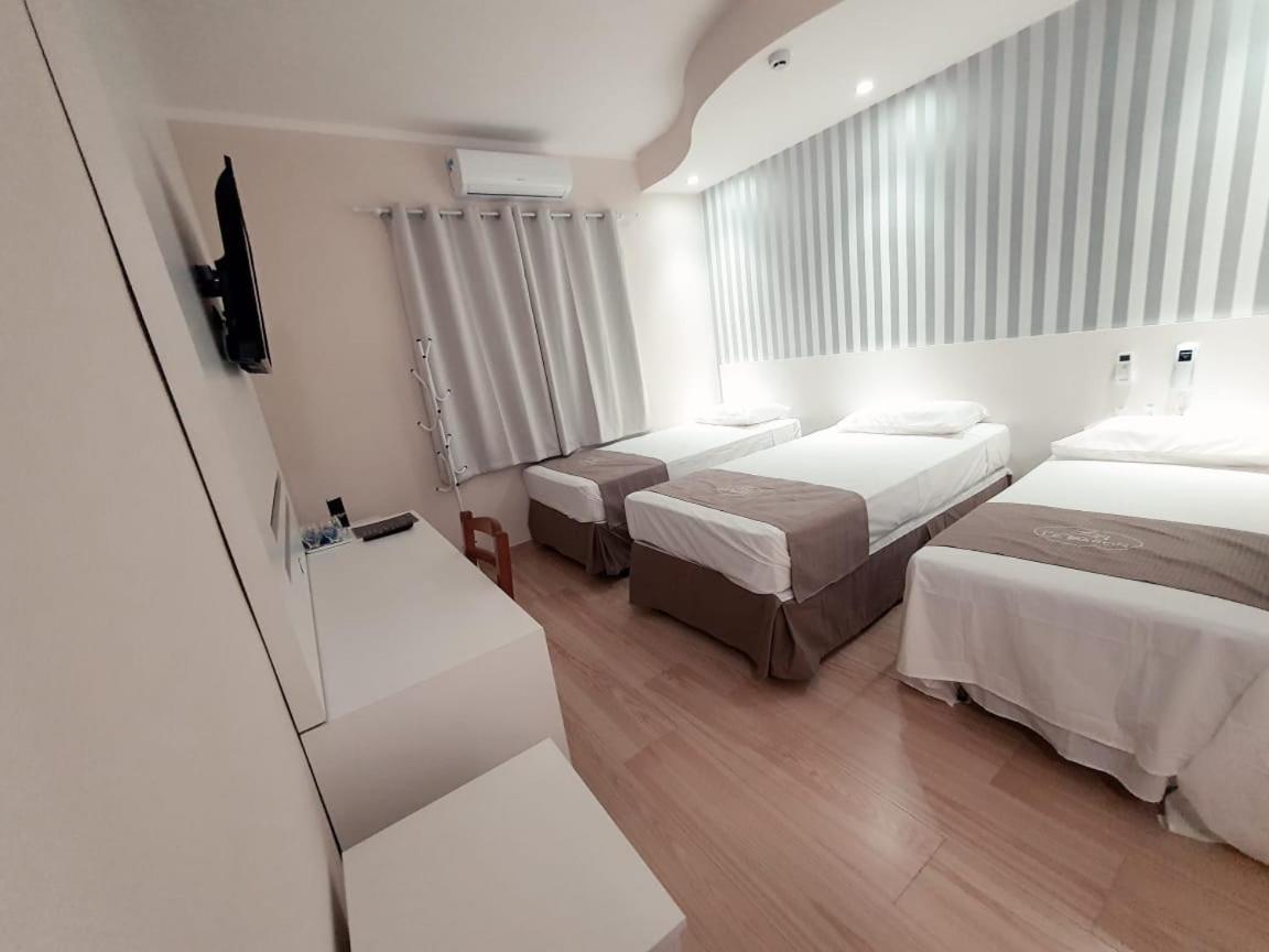 Charles Hotel Pôrto Ferreira 外观 照片